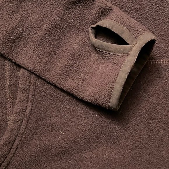 The North Face Women’s Fleece       Unique Find!  Dusty Plum color. WARM - Picture 6 of 6